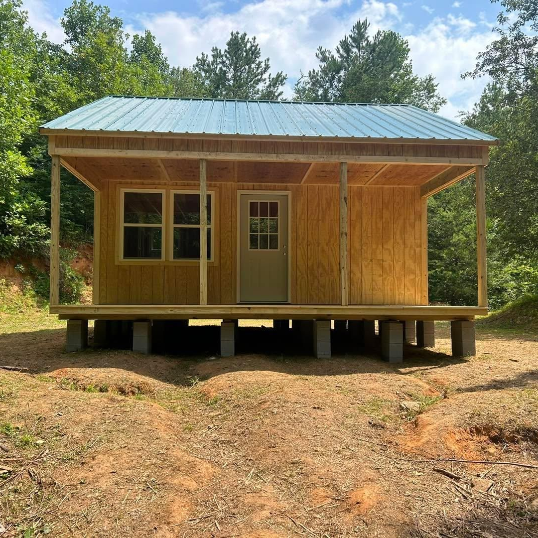 Charlotte Shed Building